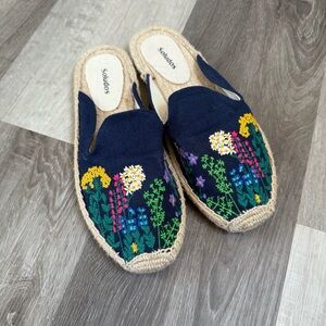 New! Soludos Wildflower Embroidered Espadrille Slip On Mules Floral Navy Blue 8